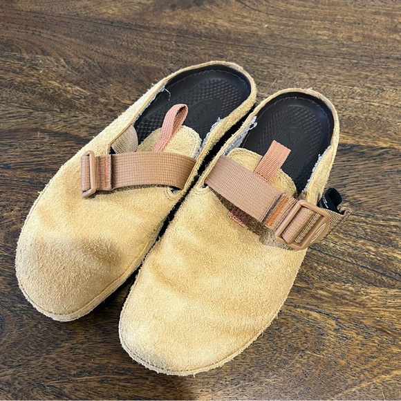 Chaco Paonia Clogs - Suede - Picture 11 of 12
